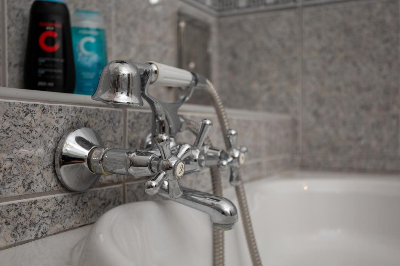 Emerald Suite With Free Parking Budapeste Exterior foto