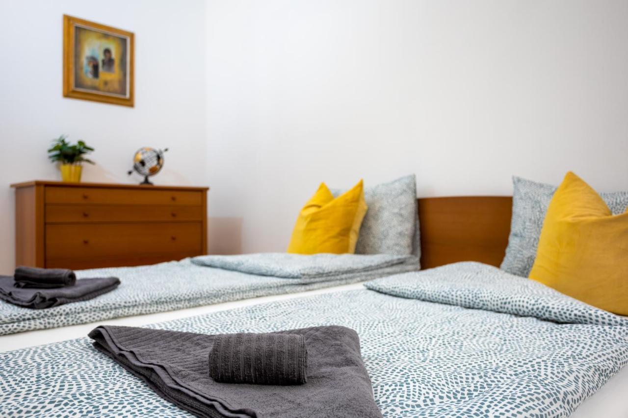 Emerald Suite With Free Parking Budapeste Exterior foto