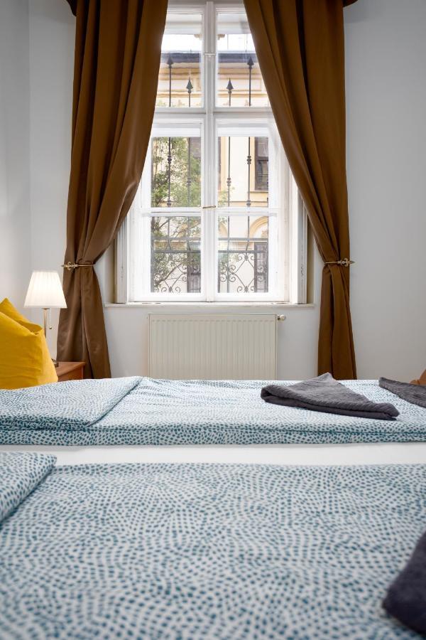 Emerald Suite With Free Parking Budapeste Exterior foto
